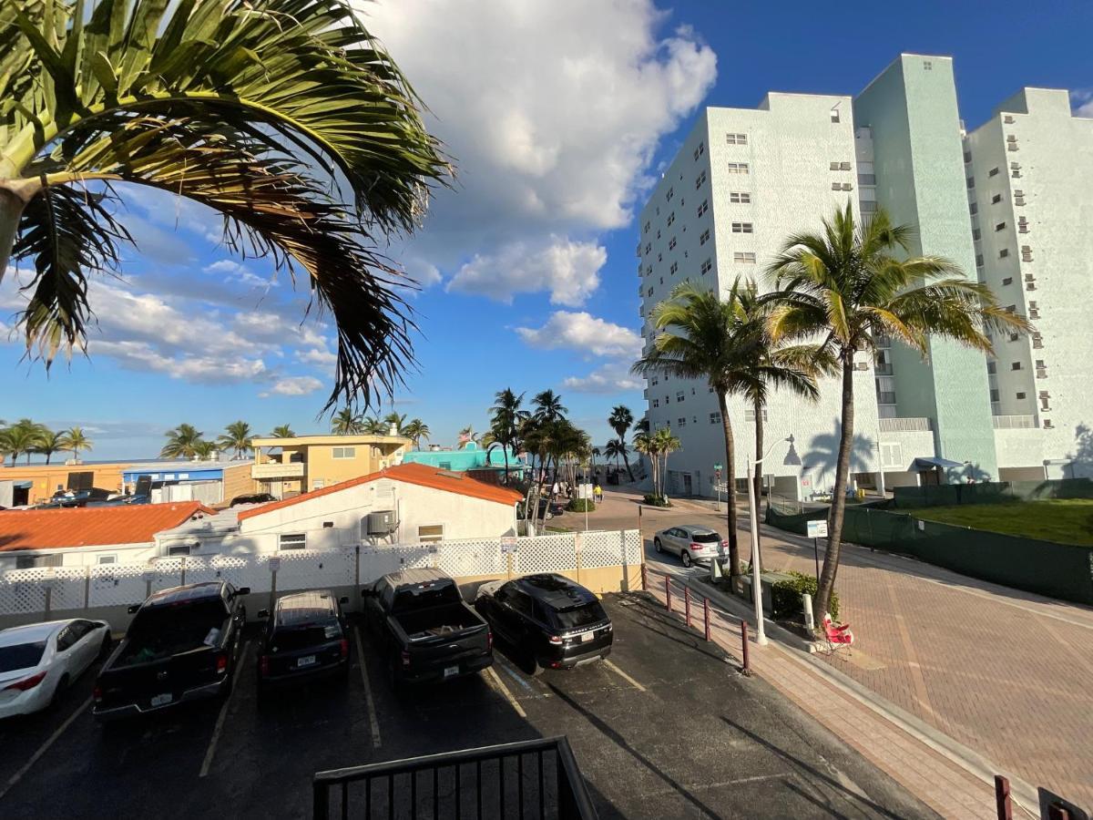 Tropic Isle Hotel & Apartment Hollywood Extérieur photo