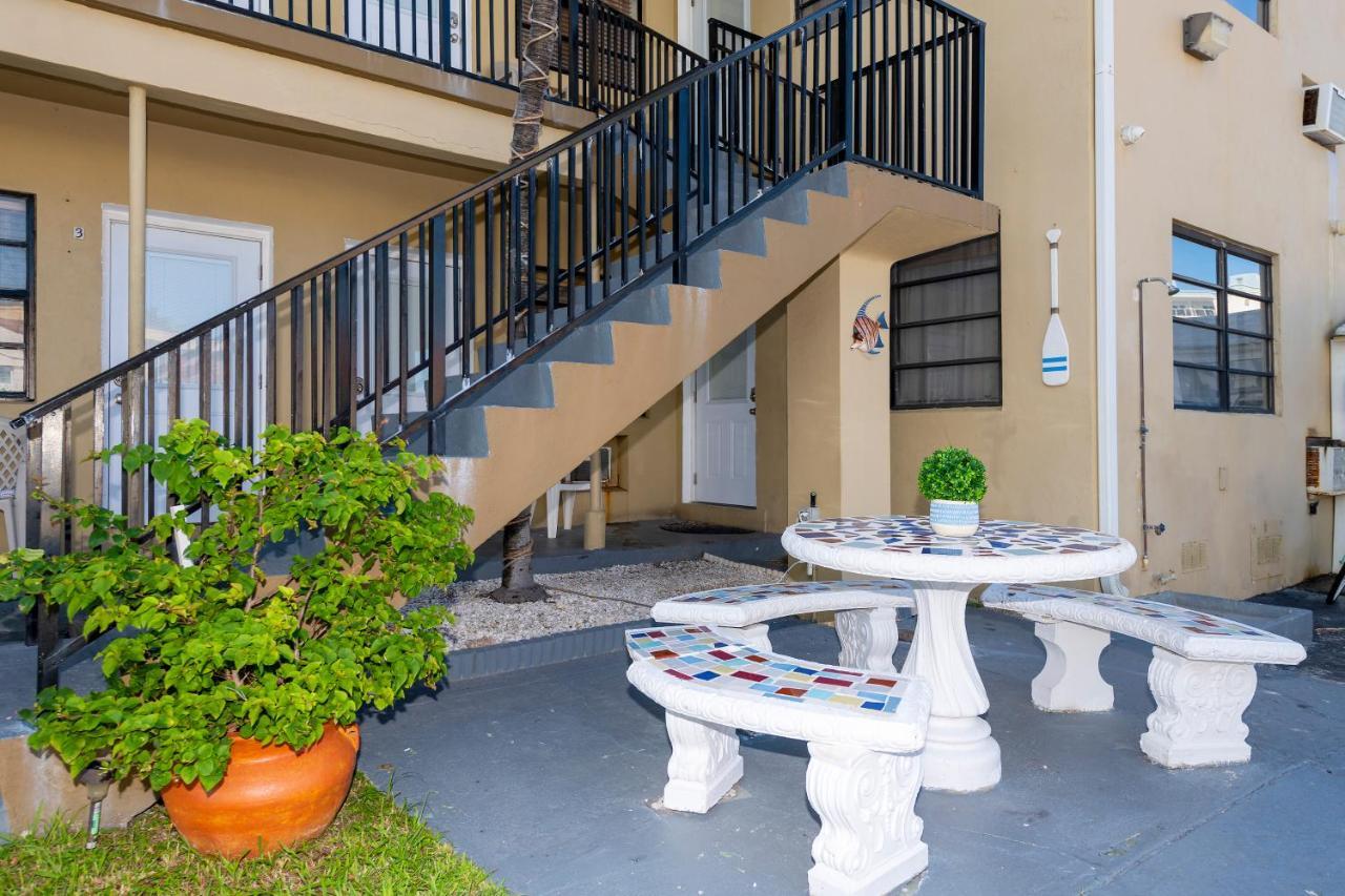 Tropic Isle Hotel & Apartment Hollywood Extérieur photo